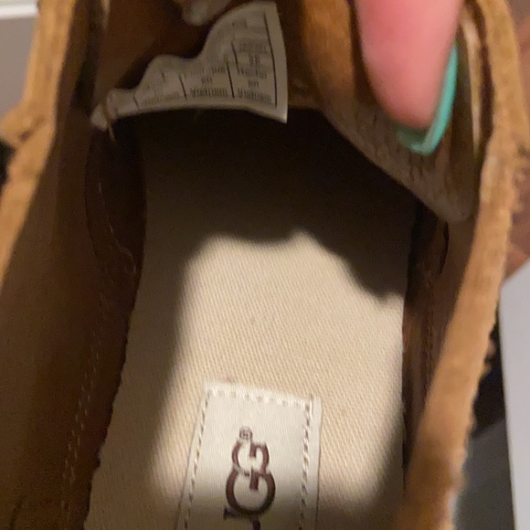 UGG Neumel Men’s Chukka Boots (MAKE AN OFFER!!!) - Picture 7 of 9